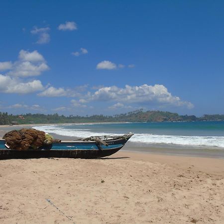 Secret Bay Hotel Matara Buitenkant foto