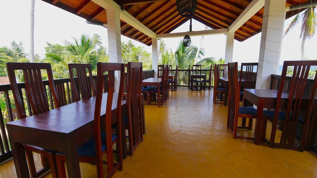Secret Bay Hotel Matara Buitenkant foto
