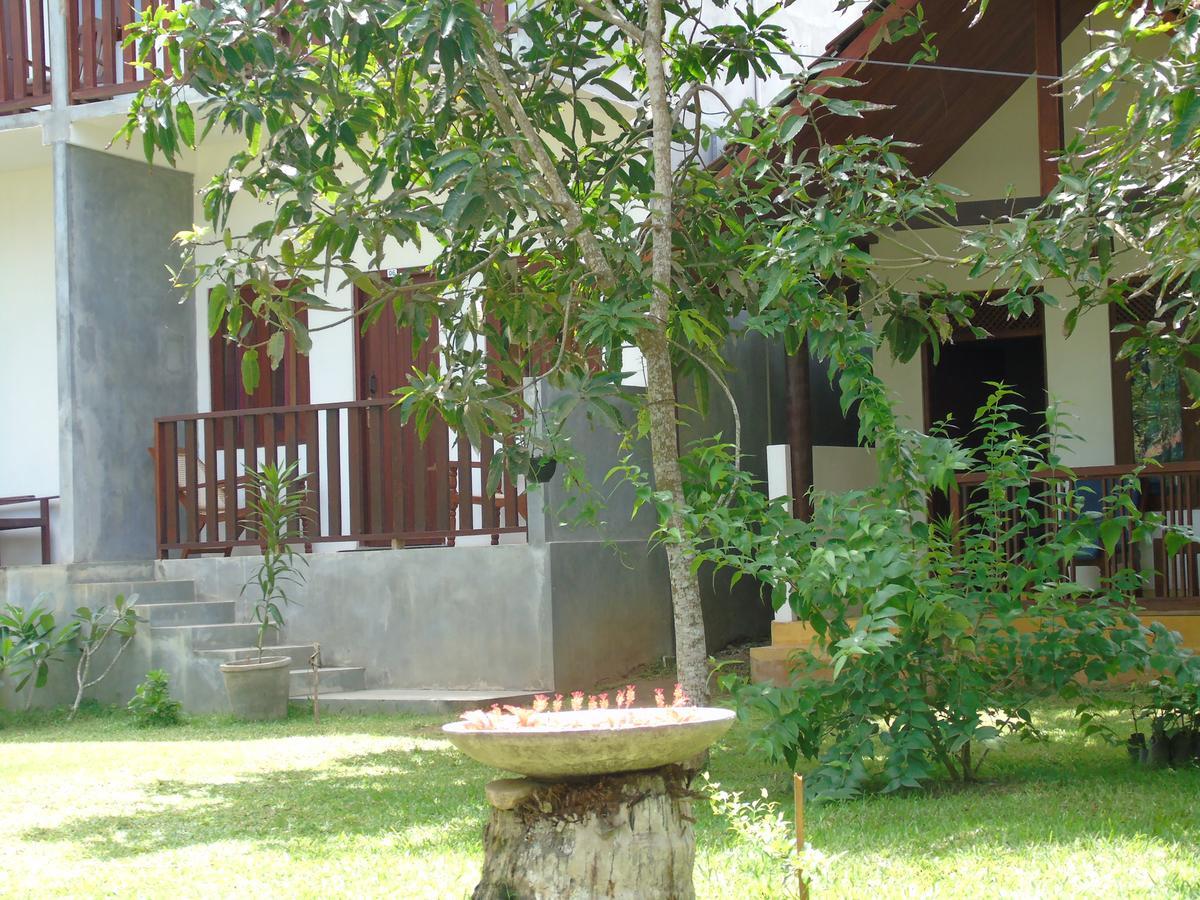 Secret Bay Hotel Matara Buitenkant foto