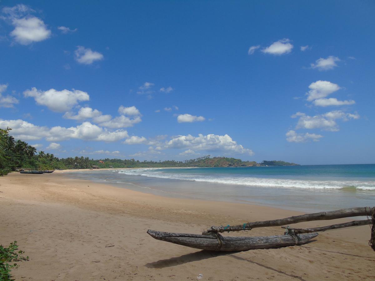 Secret Bay Hotel Matara Buitenkant foto
