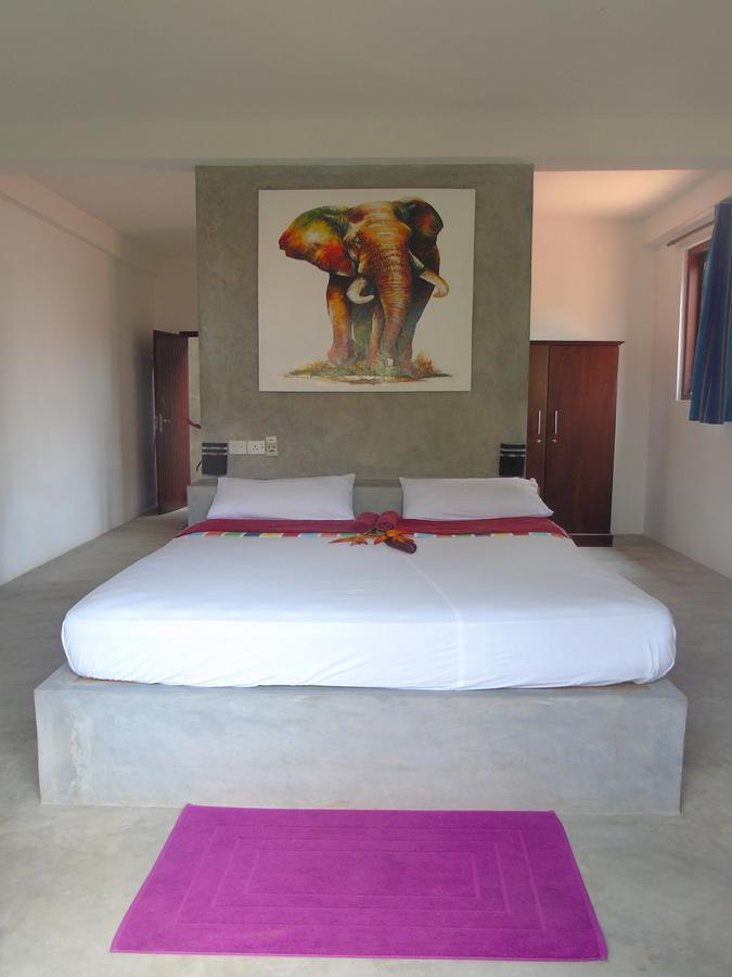 Secret Bay Hotel Matara Buitenkant foto
